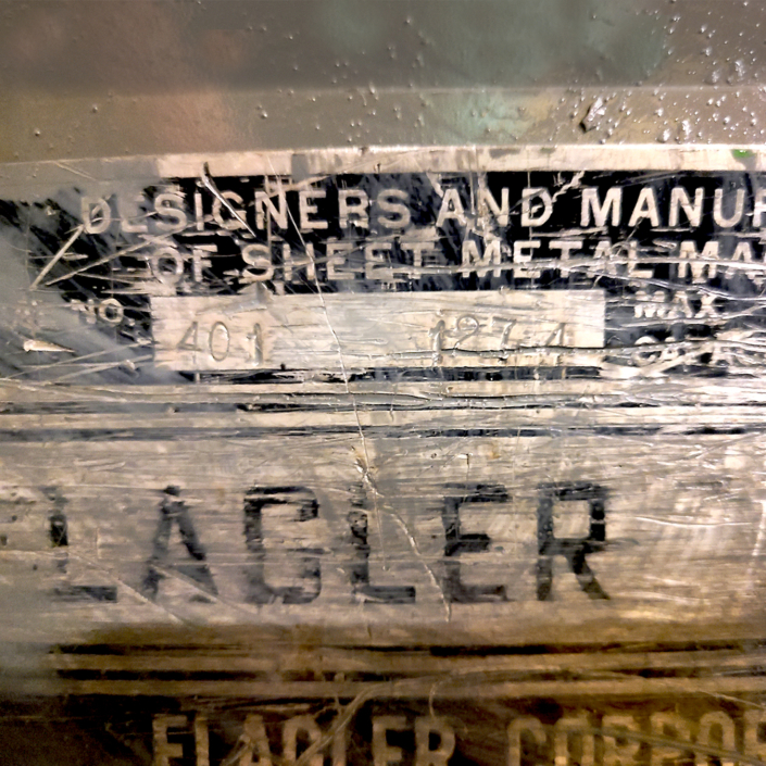 Flagler Pittsburgh w/Drive Cleat, 20ga - Benoit Sheet Metal Equipment